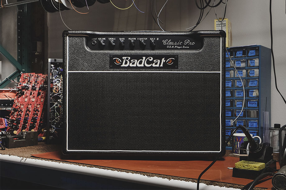 гитарный усилитель компании Bad Cat